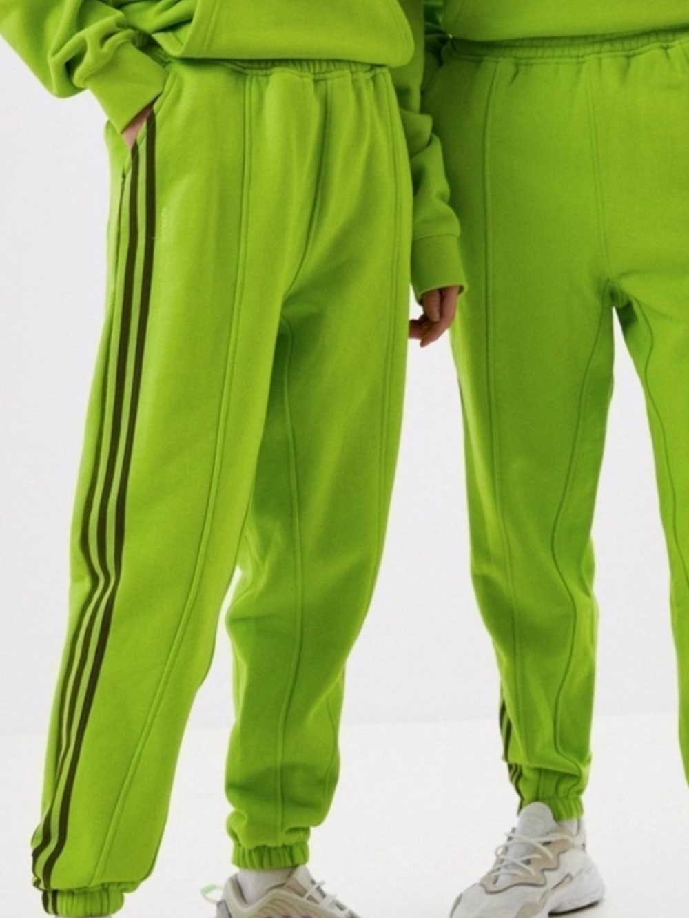 Adidas x Ivy Park HALLS of IVY neon green jogger sweatpants size medium unisex